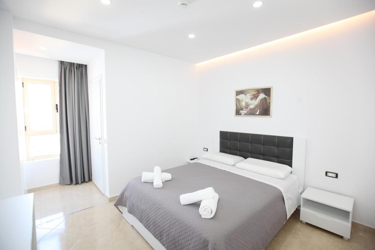 Nika Hotel Sarande Luaran gambar