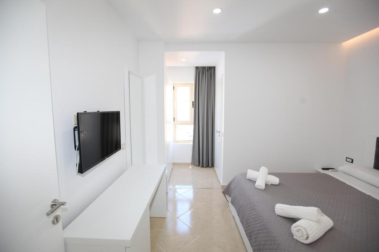 Nika Hotel Sarande Luaran gambar