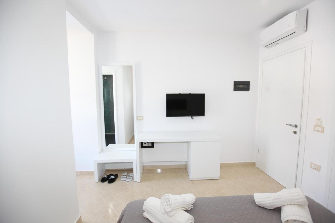 Nika Hotel Sarande Luaran gambar