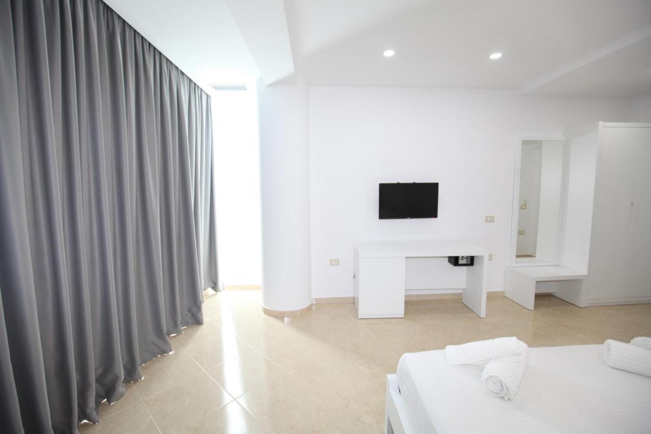 Nika Hotel Sarande Luaran gambar
