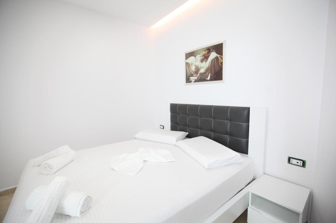 Nika Hotel Sarande Luaran gambar