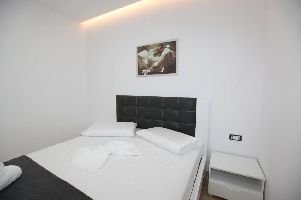 Nika Hotel Sarande Luaran gambar